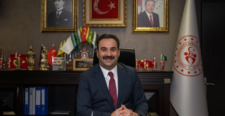 Ankara Gençlik ve Spor İl Müdürü Mustafa Çelik, AA'nın Yılın Kareleri Oylamasına Katıldı