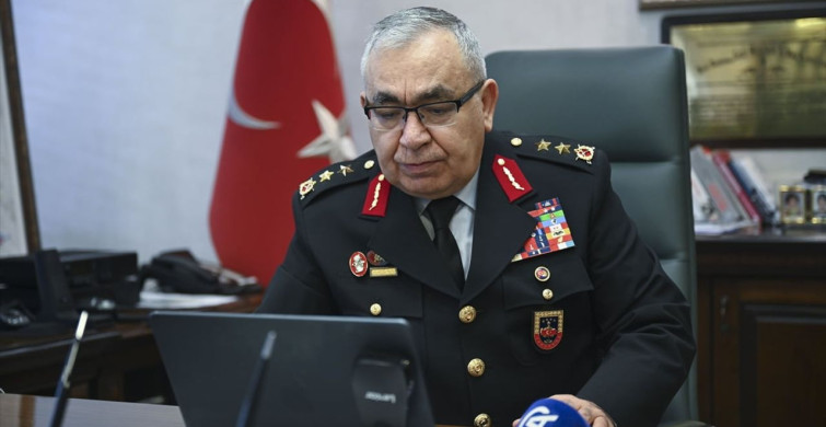 Ankara İl Jandarma Komutanı Tümgeneral Yıldız, Anadolu Ajansı'nın Yılın Kareleri Oylamasına Katıldı