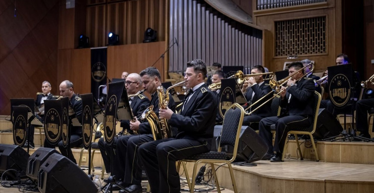 Ankara Kültür Yolu Festivali'nde Türk Armoni Yıldızları Orkestrası Konser Verdi