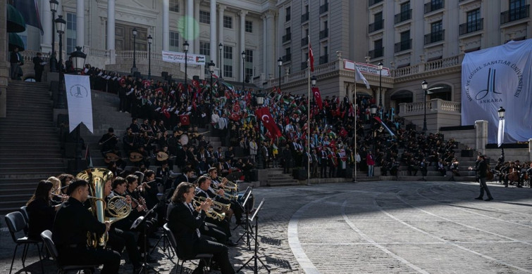 Ankara Müzik ve Güzel Sanatlar Üniversitesi'nde 'İlk Ders Gazze' Temasıyla Açılış