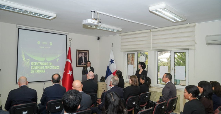 Ankara'da Anfiktiyonik Kongre'nin 200. Yılına Özel Konferans