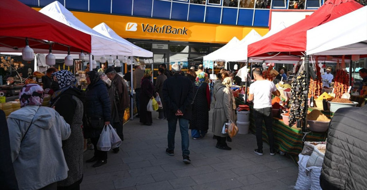 Ankara'da Bitlis Yöresel Ürünler Festivali Başladı