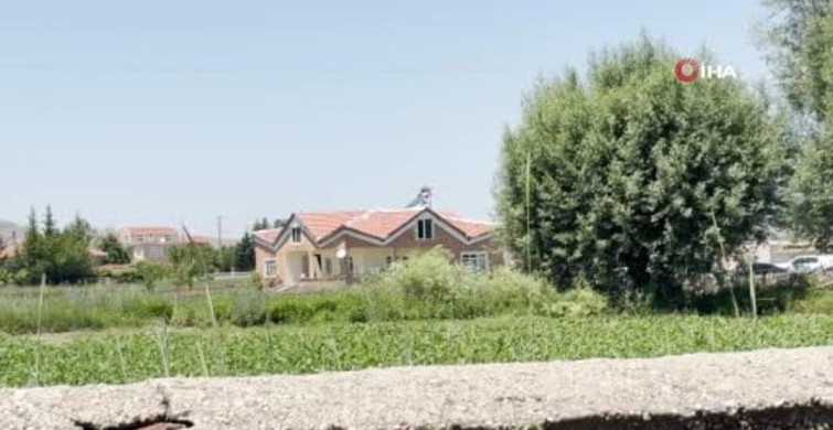 Ankara'da DEAŞ mensubu karı kocanın evinde incelemeler sürüyor
