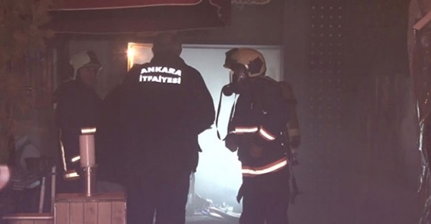 Ankara'da Eğlence Mekanında Korkutan Yangın