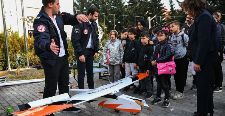 Ankara'da Filistinli Çocuklara Havacılıkla Tanışma Fırsatı