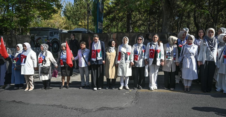 Ankara'da 'Gazze İçin Sessiz Çığlık' Etkinliği Düzenlendi