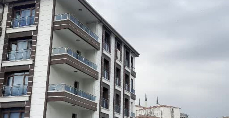 Ankara'da intihar girişiminde bulunan şahıs polisin ikna çabasıyla kurtarıldı