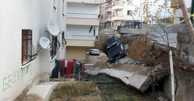 Ankara'da Toprak Kayması!