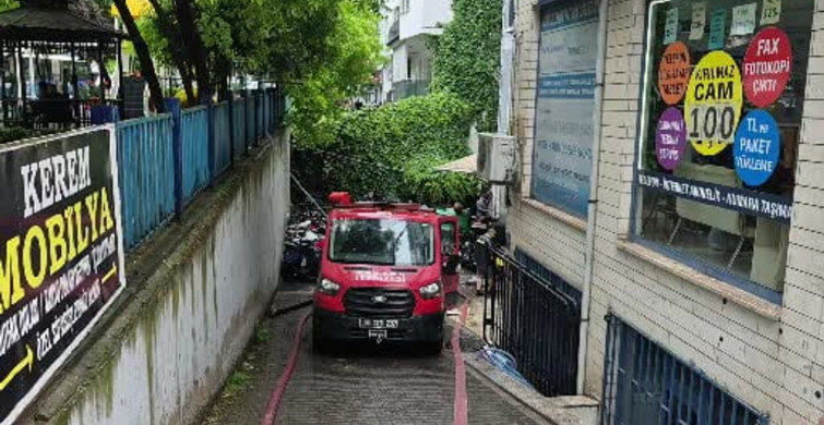 Ankara'da Yoğun Yağış Dükkanları Vurdu