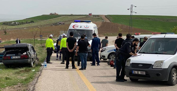 Ankara’da Yol Kenarındaki Ağaçlara Çarpan Otomobilde 1 Kişi Öldü