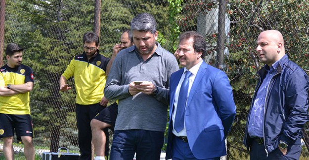 Ankaragücü Başkanı Yiğiner’den Transfer Açıklaması!