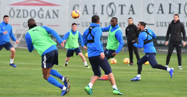 Ankaragücü, Hazırlıklarına 3 Eksikle Devam Etti!