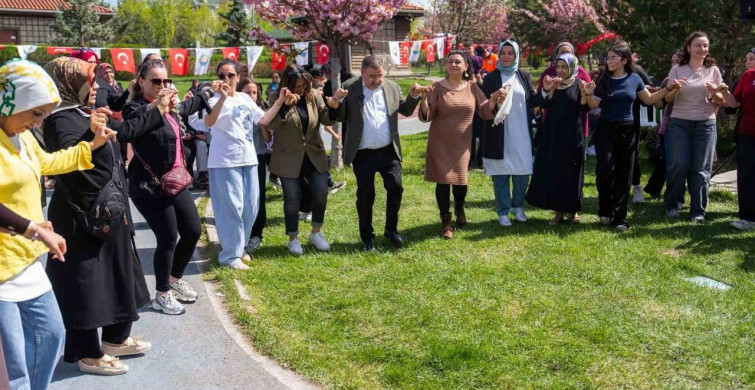 Anneler Günü Eğlencesi Gölbaşı'nda Kutlandı