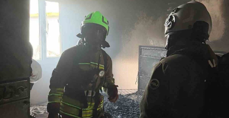 Antakya'da Ev Yangını Kontrol Altına Alındı