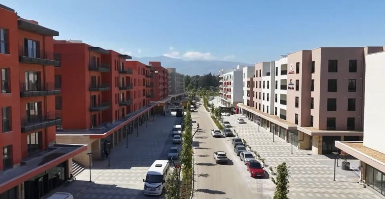 Antakya'nın kalbinde ticaret yeniden başladı