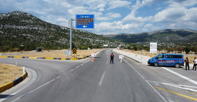 Antalya-Konya Kara Yolu Kapatıldı: Alternatif Yollar Kullanılmalı