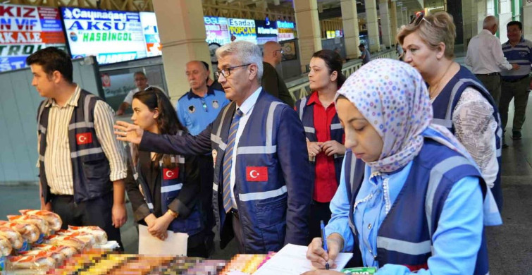 Antalya Otogarında Bayram Öncesi Bilet Denetimi