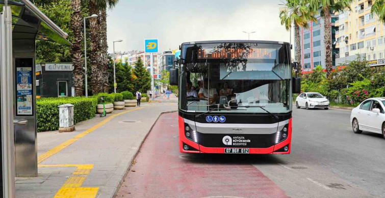 Antalya'da 15 Temmuz'da ulaşım ücretsiz