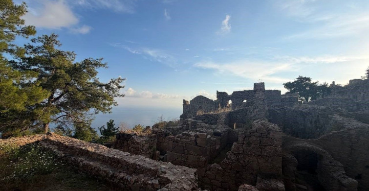 Antalya'da 3 bin yıllık Syedra Antik Kenti'nde klasik müzik konseri düzenlendi