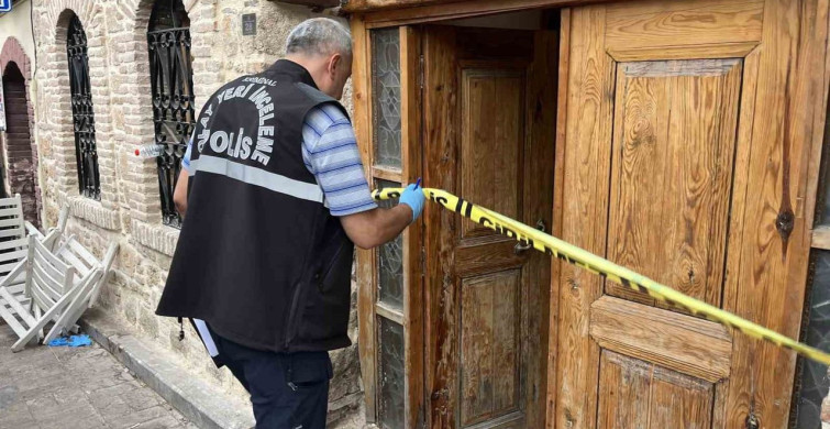 Antalya'da bir Alman vatandaşı evinde ölü bulundu