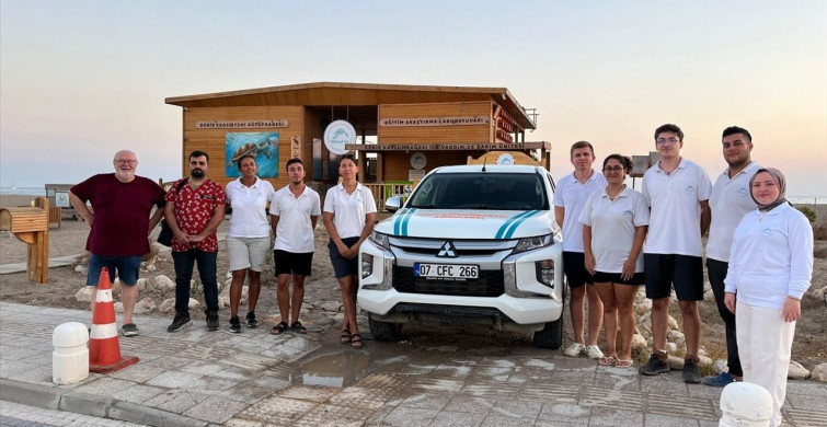 Antalya'da Deniz Kaplumbağası Ambulansı Hizmete Başladı