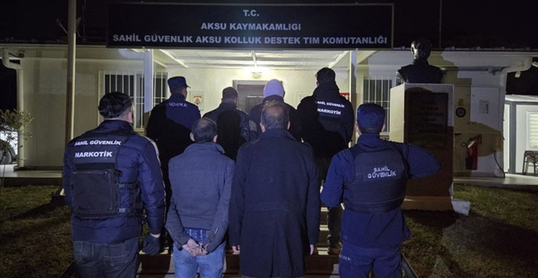 Antalya'da Düzensiz Göçmen Operasyonu