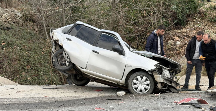Antalya'da Feci Kaza: Bir Kişi Hayatını Kaybetti