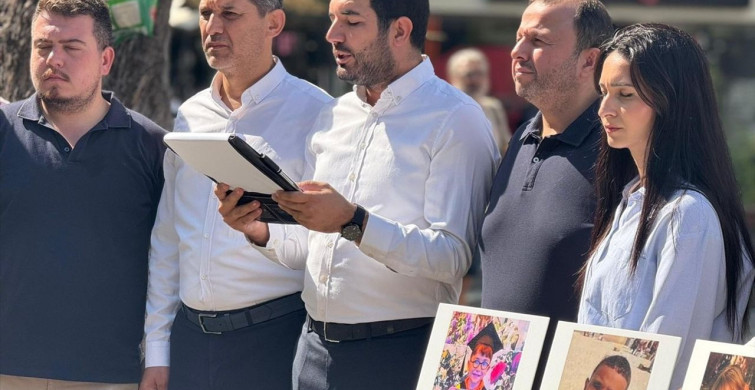 Antalya'da Gazze için 'Boş Sıralar' Etkinliği Düzenlendi