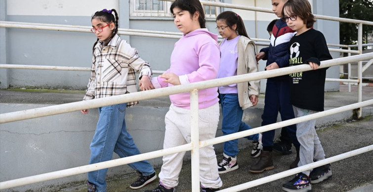 Antalya'da Görme Engelli Öğrenciler için Özel Eğitim Sınıfı