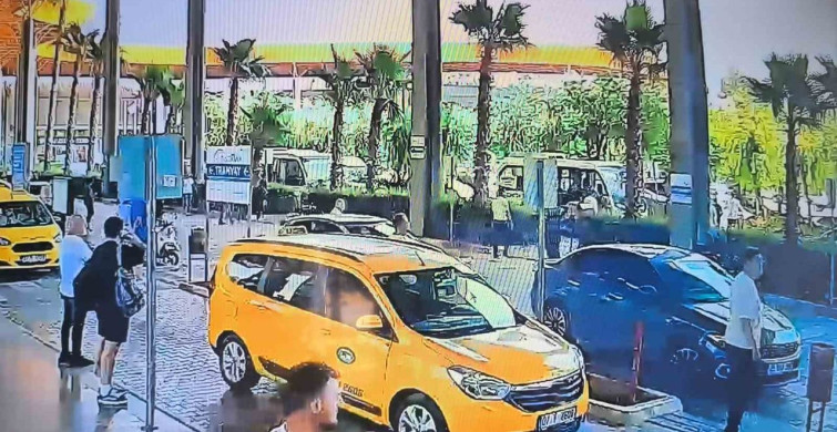 Antalya'da güvenlik görevlilerine bıçakla saldırı: 2 yaralı