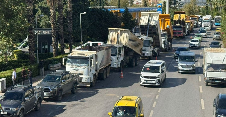 Antalya'da Hafriyat Kamyoncusu Protestosu: Haksız Cezalara Tepki