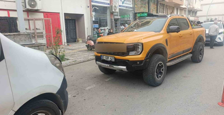 Antalya'da Hatalı Parktan Cezalı Kaza