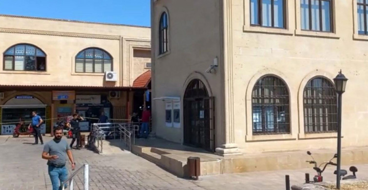 Antalya'da kabus dolu anlar! Kimliği belirsiz bir şahıs banka müdürünü rehin aldı