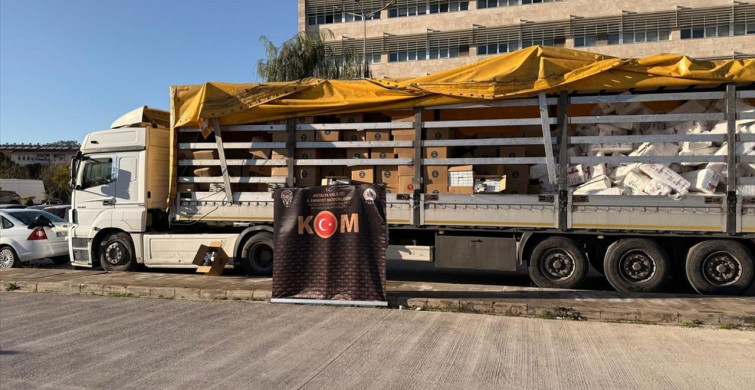 Antalya'da Kaçak Makaron Operasyonu