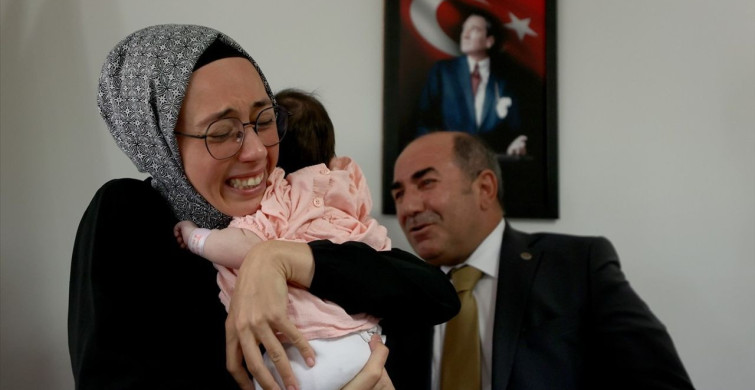 Antalya'da Koruyucu Aile Buluşmasıyla Duygusal Anlar