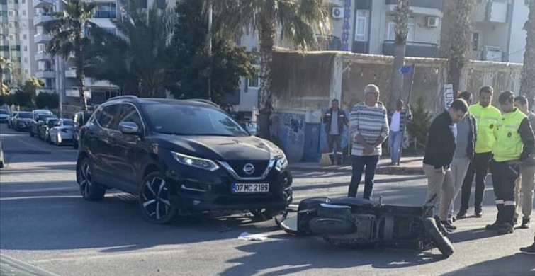 Antalya'da Motosiklet-Otomobil Kazası: Bir Kişi Hayatını Kaybetti