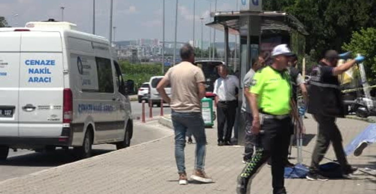 Antalya'da Otobüs Durağında Ölü Bulunan Adamın Kimliği Belirlendi