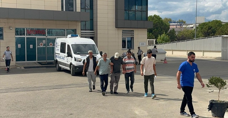 Antalya'da Trafik Kazası: 1 Ölü, 3 Yaralı