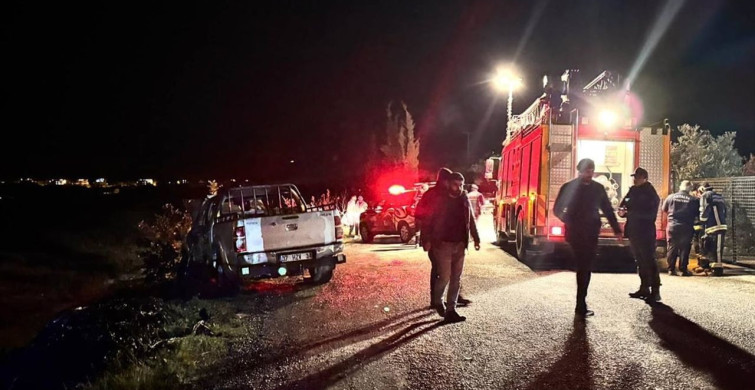 Antalya'da Yanan Otomobilde Bir Ceset Bulundu