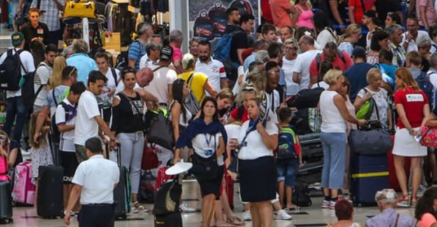 Antalya'da "Yeni Gün" Rekoru Kırıldı