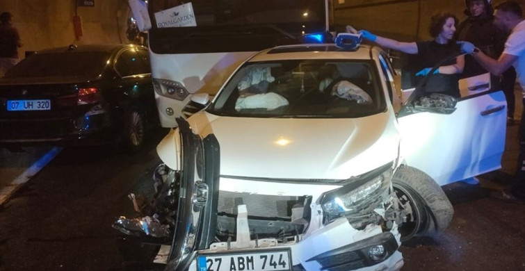 Antalya'da Zincirleme Trafik Kazası: 10 Yaralı
