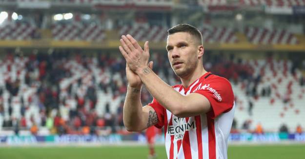 Antalyaspor'da Podolski Şoku