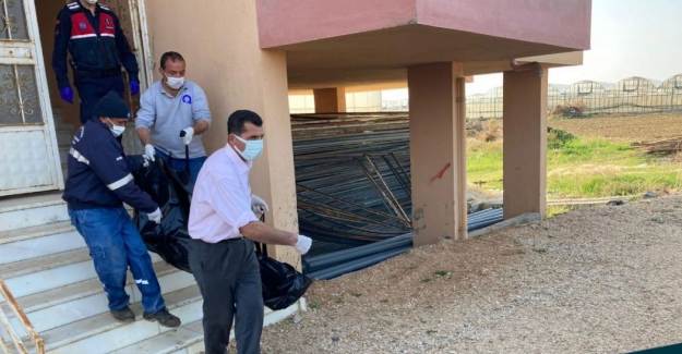 Antalya'ya Giden Şilili Turist, Evde Cesedi Bulundu
