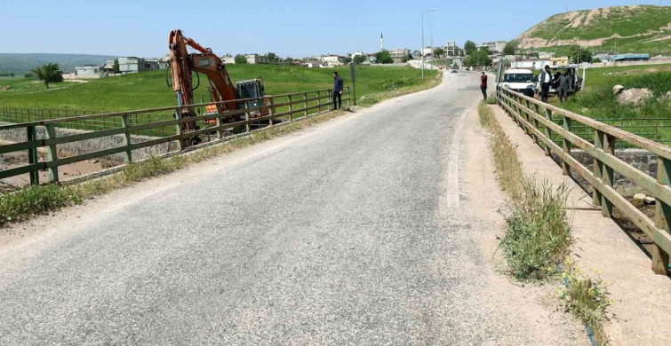Araban'daki Çapraz Köprü Yenileniyor