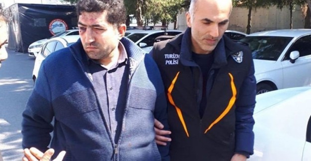 Aracına Aldığı Senagalli Yolcuya Hakaret Eden Taksici Gözaltına Alındı