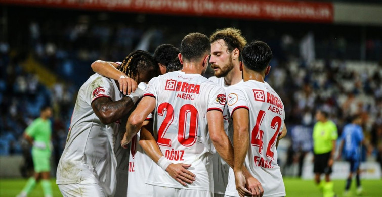 Arca Çorum FK, Adana Demirspor'u Deplasmanda Farklı Yendi