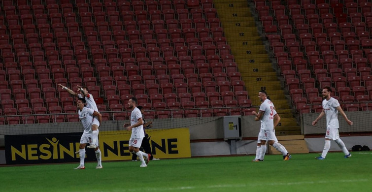 Arca Çorum FK, Atakaş Hatayspor'u 4-1 Geçti