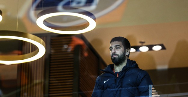 Arda Turan, Başakşehir'in Kamp Kadrosuna Alınmadı!