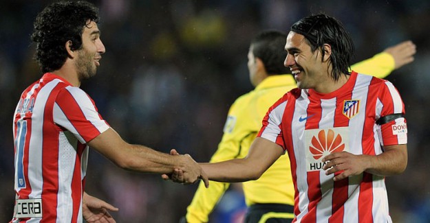 Arda Turan'dan Falcao'ya: ''Galatasaray'a Gel!''