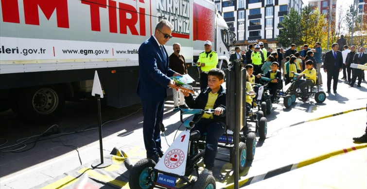 Ardahan'da Çocuklara Trafik Bilinci Kazandırma Projesi